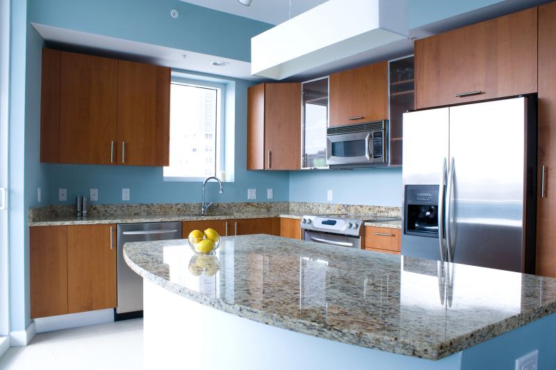 Modern Kitchen with Light-Colored Granite